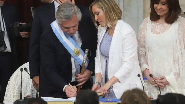 ALBERTO ESCRIBANA FIRMA.jpg