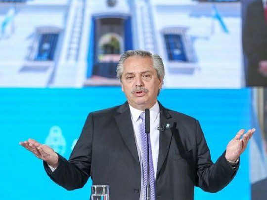 El presidente Alberto Fernández dijo que este 9 de Julio celebramos el esfuerzo de cada argentino y cada argentina que día a día trabaja por que seamos cada vez más independientes.