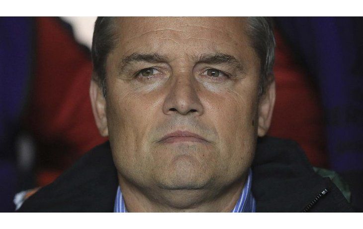 El uruguayo Diego Aguirre presentó su renuncia.