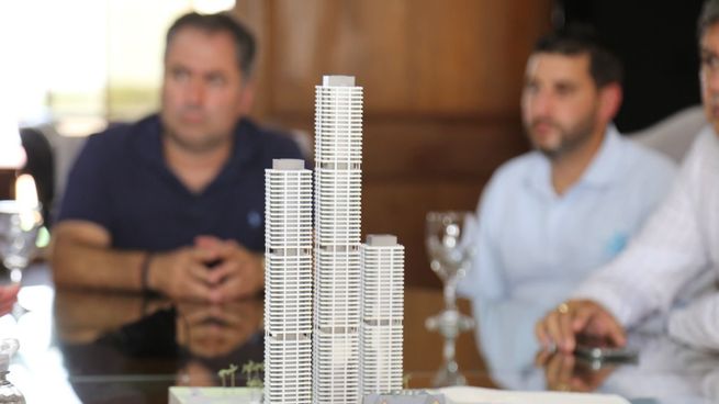 El proyecto Cipriani lleva casi cinco años intentando comenzar en Punta del Este, Uruguay.