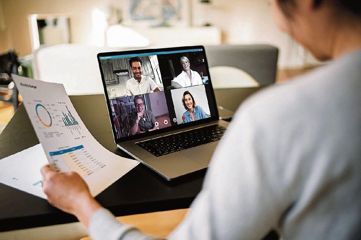 La presencialidad va recuperando terreno frente al trabajo remoto, según reportan las consultoras.