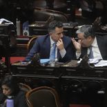 Gabriel Bornoroni y Germán Martínez, presidentes de los bloques libertarios y peronistas, respectivamente. Gabriel Bornoroni y Germán Martínez, presidentes de los bloques libertarios y peronistas, respectivamente.