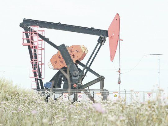 Mercado. YPF es la mayor petrolera de la Argentina. Controla el 56% de las ventas locales de combustibles.