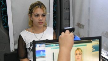 Se podrán tramitar los DNI no binarios en la provincia de Santa Fe.