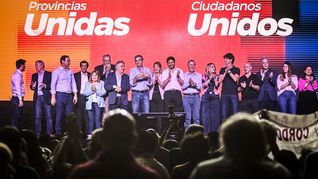 Provincias Unidas solo se impuso en Corrientes, una de los seis distritos que comanda. Provincias Unidas solo se impuso en Corrientes, una de los seis distritos que comanda.