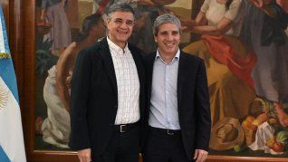 Jorge Macri y Luis Caputo se reunieron en el Ministerio de Economía. Jorge Macri y Luis Caputo se reunieron en el Ministerio de Economía.