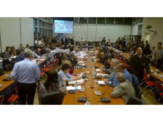 En un plenario de comisiones se lograría dictamen hoy