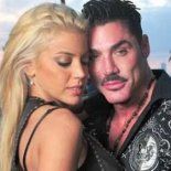 Virginia Gallardo junto a Ricardo Fort. Virginia Gallardo junto a Ricardo Fort.