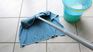 Disinfecting floor cloths with bleach, boiling water or vinegar ensures its effectiveness. In addition, regular maintenance prolongs its useful life. Disinfecting floor cloths with bleach, boiling water or vinegar ensures its effectiveness. In addition, regular maintenance prolongs its useful life.