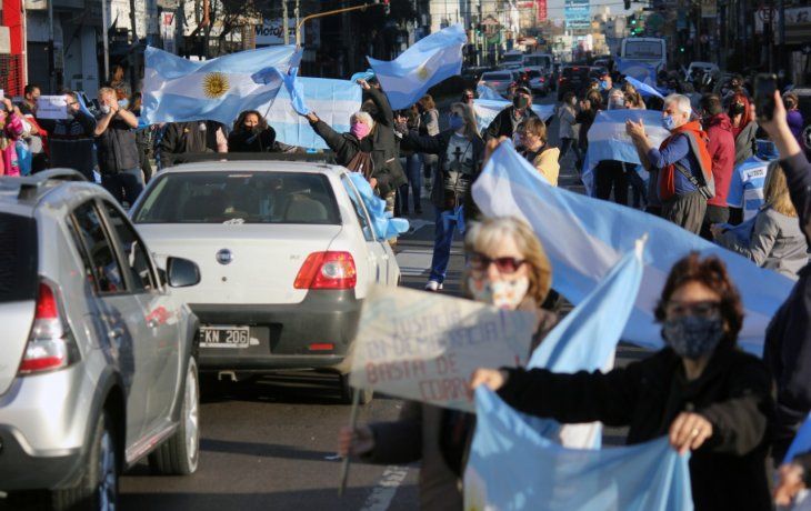 Manifestación contra la cuarentena.