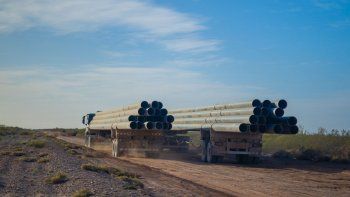 reglamentan la exportacion de petroleo por oleoductos transfronterizos