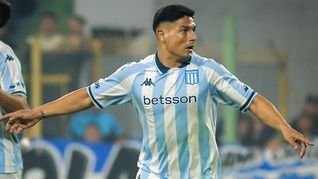 Salas dejó Racing en medio de un clima caliente y apuntó fuerte contra Milito.