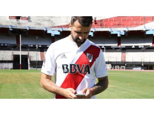 Pratto utiliza el 12 en el nombre de sus redes sociales.