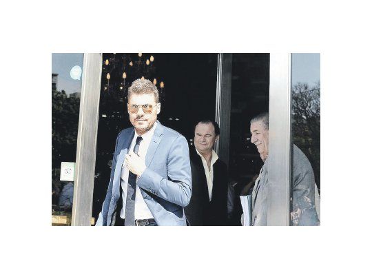 SIN ACUERDO. El vicepresidente de San Lorenzo, Marcelo Tinelli, fue uno de los directivos que estuvieron en representación de los gestores de la Superliga durante la reunión llevada a cabo en Ezeiza con la B Nacional.