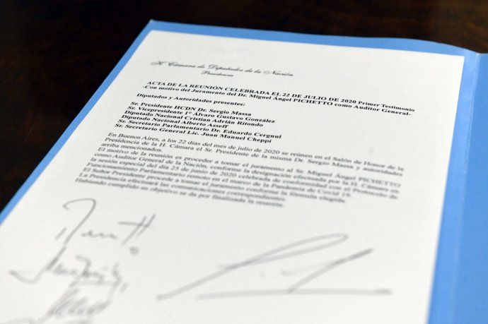 Juramento Pichetto en la AGN (3).jpeg