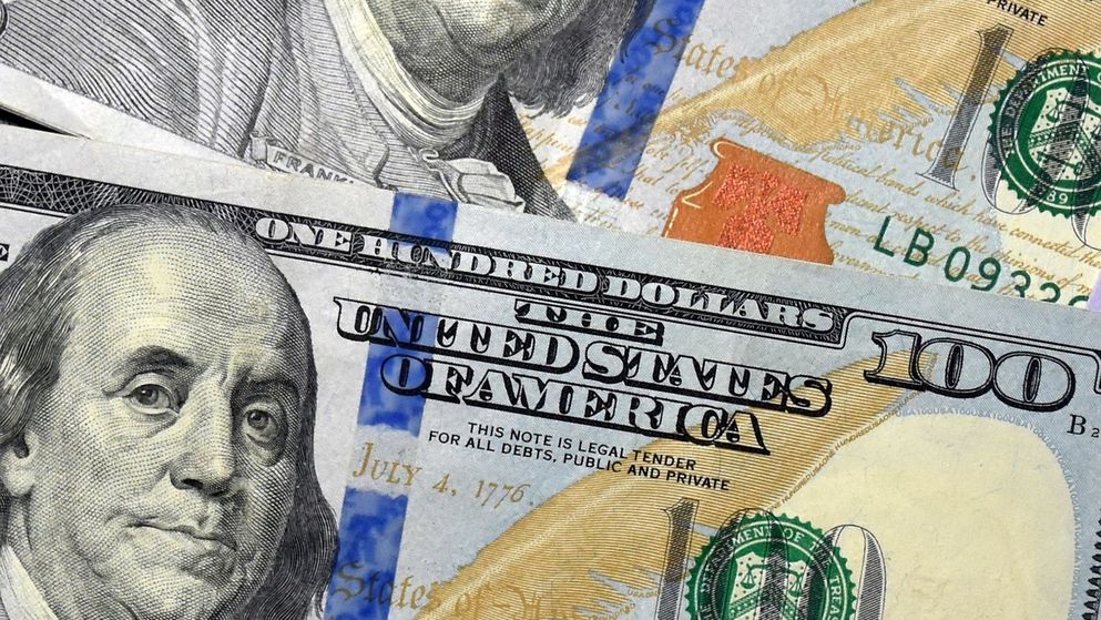 El dólar bajó otra vez este jueves.