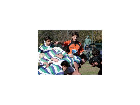 Imparte justicia. Marcos decidió devolverle al rugby todo lo que le dio a través del referato. Con apenas 19 años, ya es árbitro de la URBA.