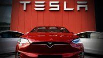 Stellantis y Toyota se separan de Tesla y amenazan sus ingresos por parte de los créditos de carbono.