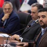 Nicolás Olivera se reúne con Fernanda Cardona en medio de las alertas por el empleo en Paysandú. Nicolás Olivera se reúne con Fernanda Cardona en medio de las alertas por el empleo en Paysandú.