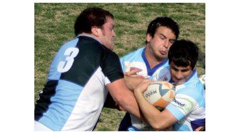 ámbito.com | La guinda es mía. Andrés Alvarado, de Liceo, se aferra a la ovalada ante la marca santafesina.