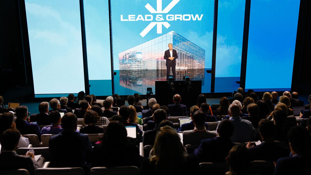 Multinacional de la construcción sostenible hará inversiones globales por u$s13.800 millones con derrame en Argentina