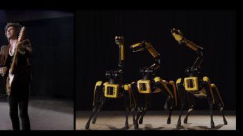 Rolling Stones y los robots de Boston Dynamics.