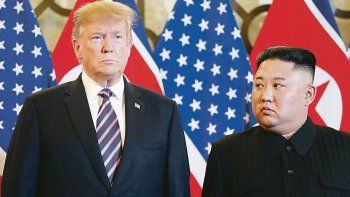 EXPECTATIVA. Donald Trump y el dictador Kim Jong-Un anunciarán hoy una serie de acuerdos de los cuales no se conocieron detalles.