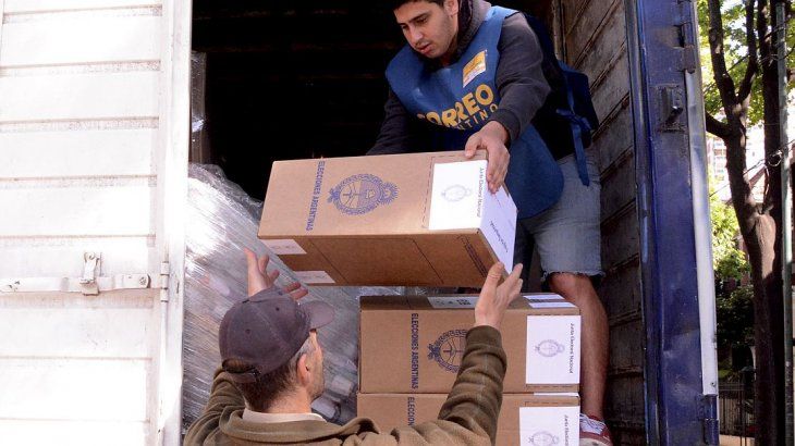 Comenzó esta mañana la distribución de las urnas.