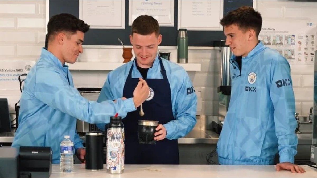 Julián Álvarez’s tutorial to make a good mate that he gave to a Spaniard from Manchester City