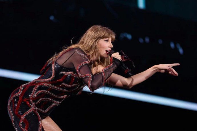 Taylor Swift. Taylor Swift.