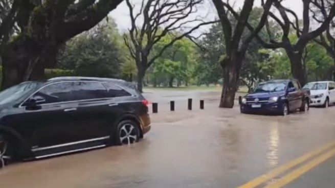 El desperfecto ocurrió en la calle Pampa, a metros de Figueroa Alcorta.