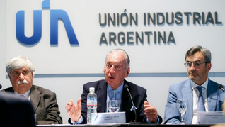 Daniel Funes de Rioja en la asunción de su cargo en la sede de Avenida de Mayo