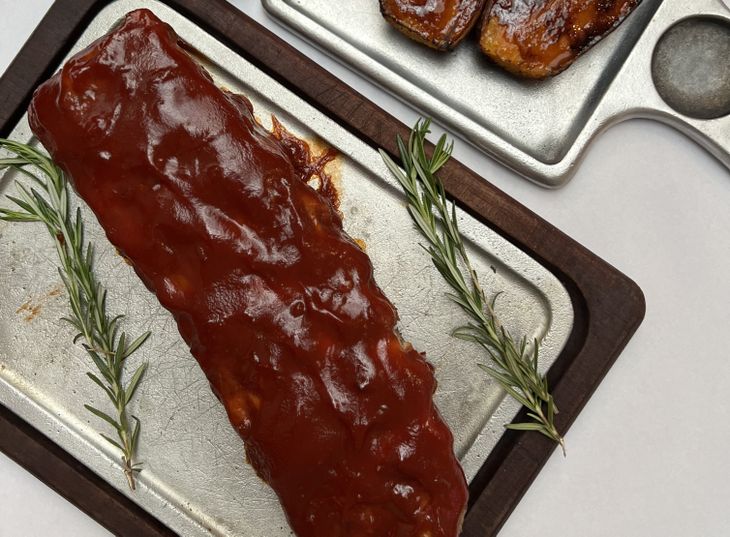 Direcciones: Humboldt 1892, Palermo; Bulnes 2593, Palermo. Direcciones: Humboldt 1892, Palermo; Bulnes 2593, Palermo.