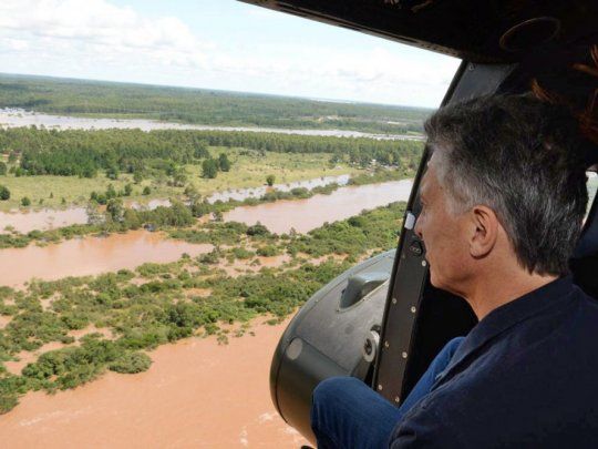 Mauricio Macri se comunicó con Jair Bolsonaro para dar ayuda argentina para combatir los incendios forestales.