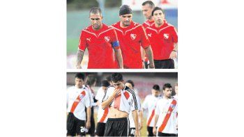 ámbito.com | Hay caras que hablan sin abrir la boca. Arriba, los jugadores de Independiente después de la goleada de Estudiantes; abajo, los de River, después de Huracán.