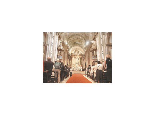 En varias homilías, entre ellas la celebrada en la Catedral metropolitana por el cardenal Jorge Bergoglio, los obispos se refirieron al pleito entre la Iglesia y el gobierno.