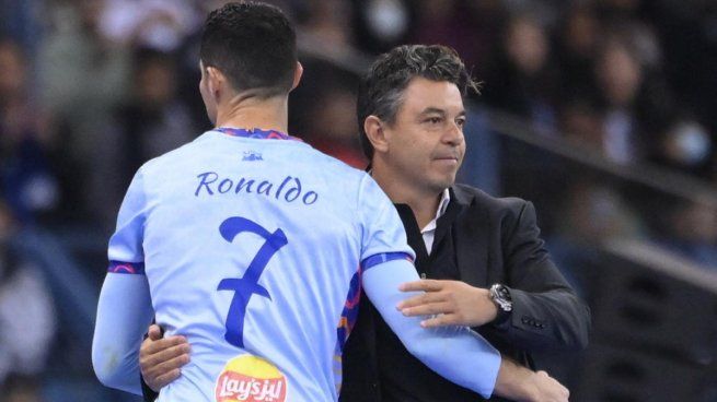 Gallardo dio detalles de su llamado a Cristiano Ronaldo y criticó la pronta salida de Mastantuono