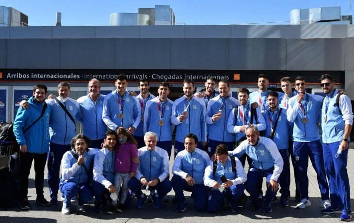 La Selección de voley está de regreso en el país.