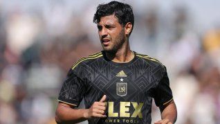 Carlos Vela es uno de los tres futbolistas mexicanos que está sin club. El jugador está muy cerca del retiro.