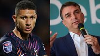 Richarlison cruzó a Flávio Bolsonaro.