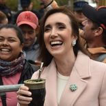 La vicepresidenta Victoria Villarruel, quedó a cargo del Ejecutivo. La vicepresidenta Victoria Villarruel, quedó a cargo del Ejecutivo.