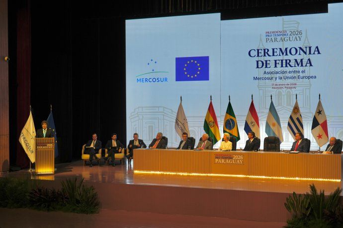 Javier Milei expuso ante mandatarios del Mercosur y representantes de la UE.