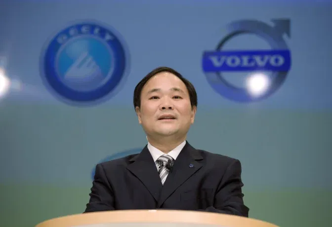 Li Shufu es uno de los 10 hombres más ricos de toda China.