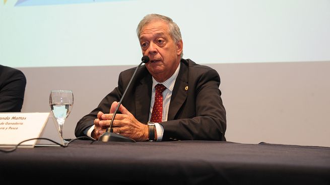 Fernando Mattos confirmó que la pausa en la cosecha preocupa a los productores.