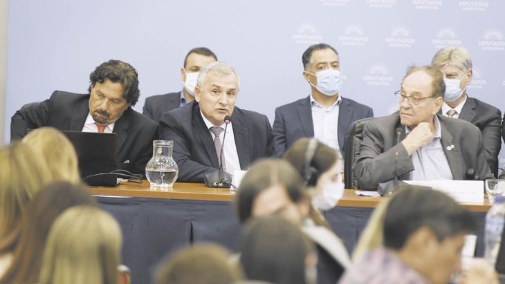 Nuevo guiño. El gobernador de Jujuy, Gerardo Morales (UCR), defendió el acuerdo con el FMI ayer en Diputados y deslizó -como desde hace varios meses- críticas hacia el sector más “duro” de Juntos por el Cambio.