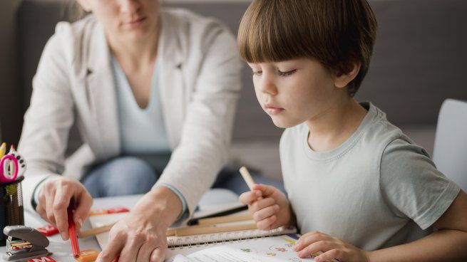 En Occidente vivimos en sociedades crecientemente desarticuladas que deja librados a los jóvenes a una suerte de ética del naufragio: sálvese quien pueda.