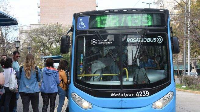 El boleto de colectivo en Rosario ya cuesta $1.200.