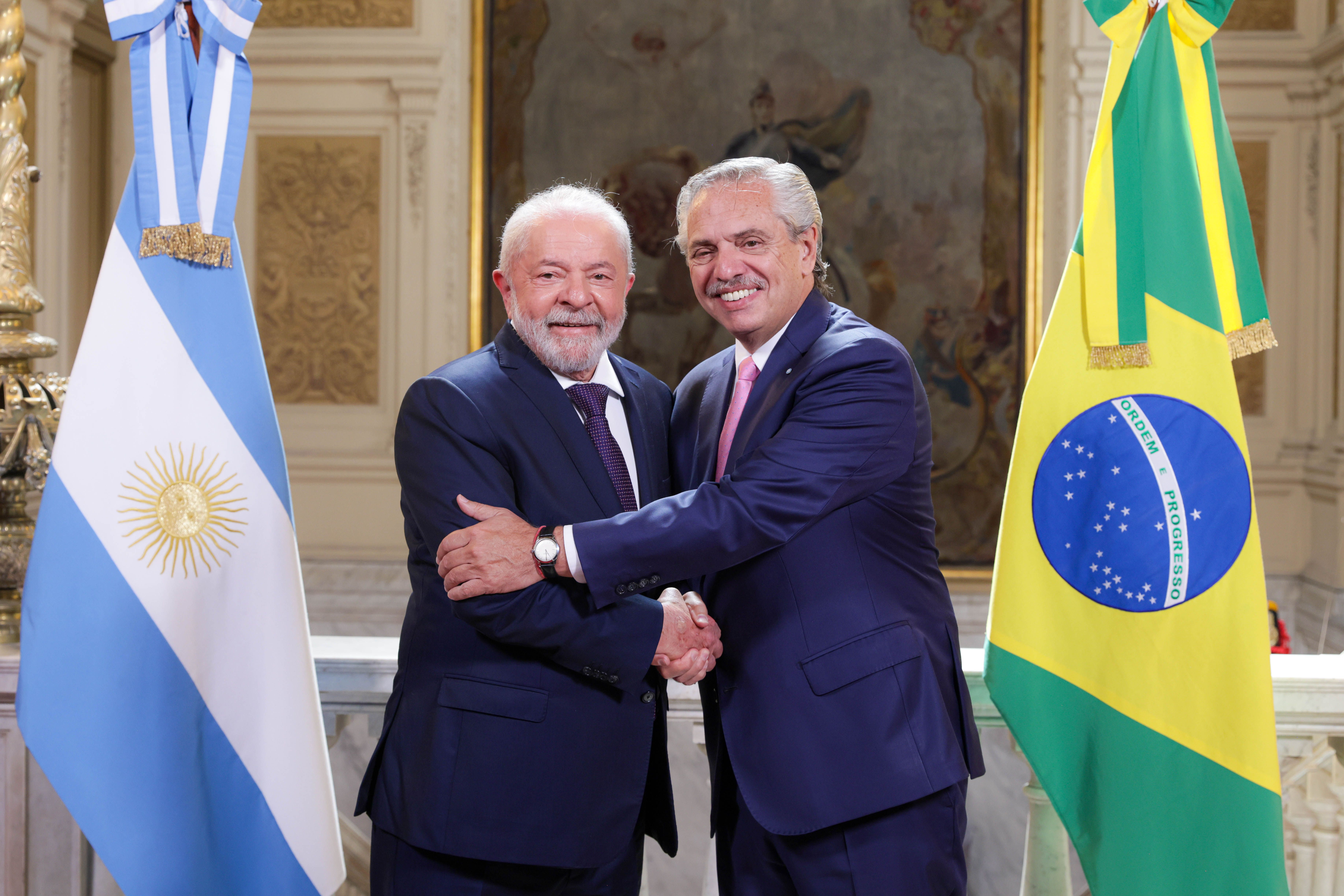 alberto fernandez con lula da silva en casa rosada 2023 4.jfif