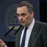 Adorni señaló que la interrupción del transporte público impidió el desarrollo normal de la jornada laboral. Adorni señaló que la interrupción del transporte público impidió el desarrollo normal de la jornada laboral.