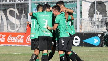 san martin se olvido rapido de su descenso y se quedo con el primer duelo ante talleres